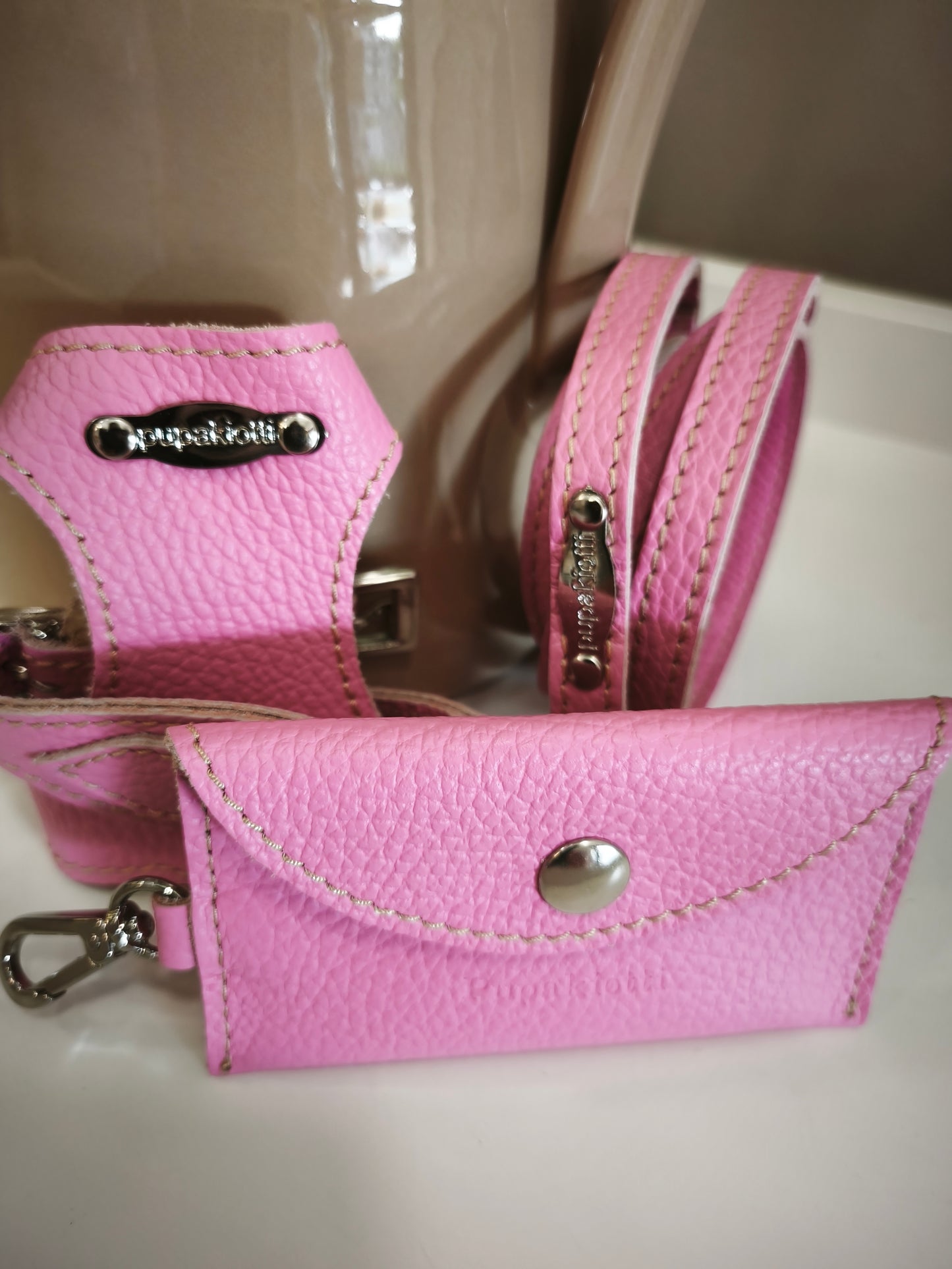 Set basic Babol