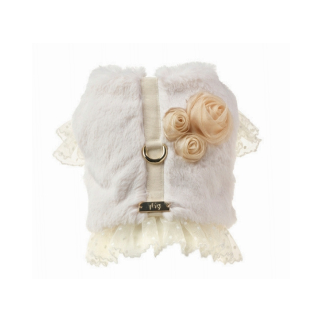 Elegant White Fur tailoring harness