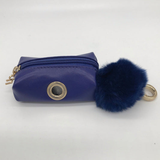 Leather pouch holder with pompom Blue Iris