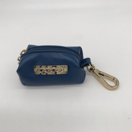 Blue leather bag holder with golden chain