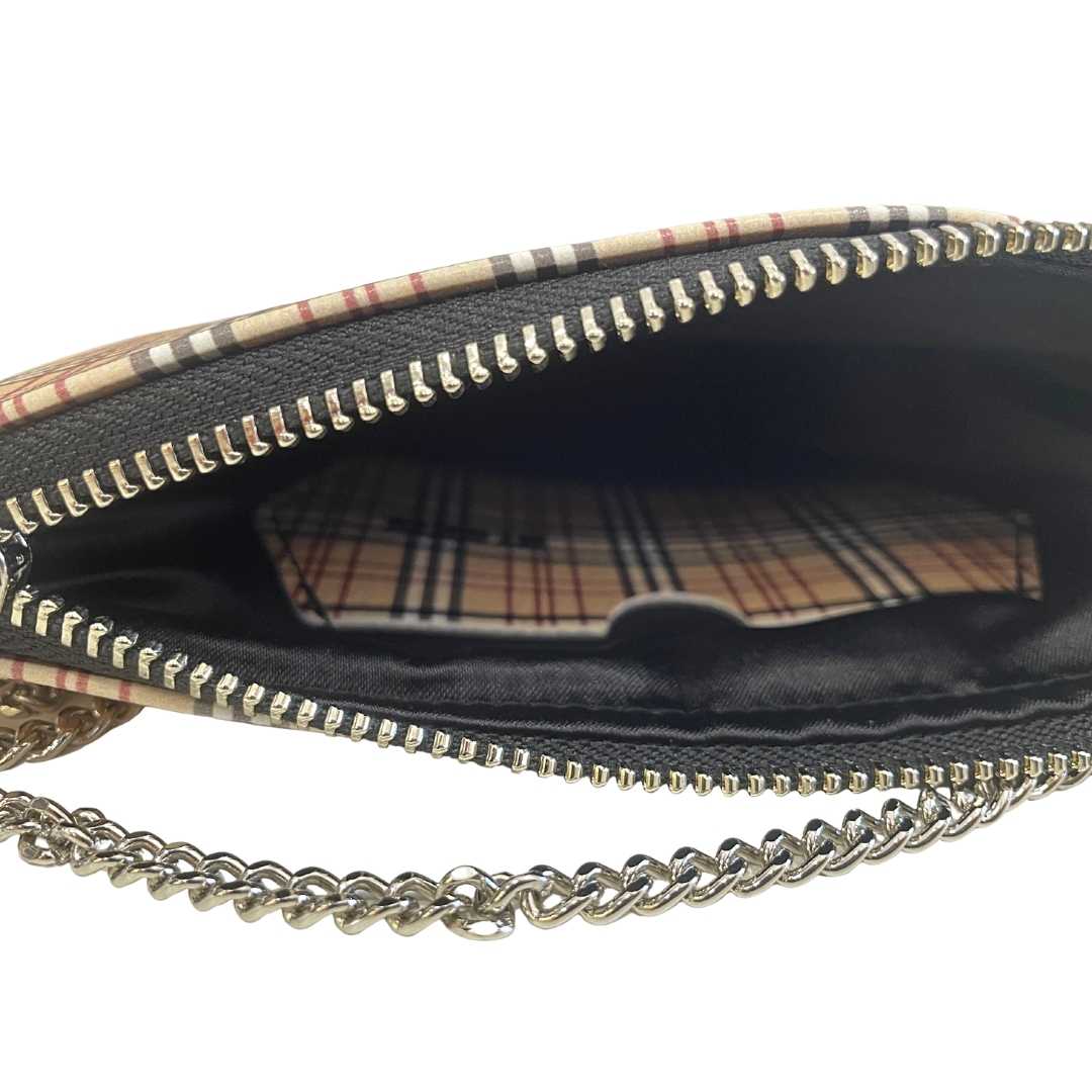 Burberry discount wristlet clutch